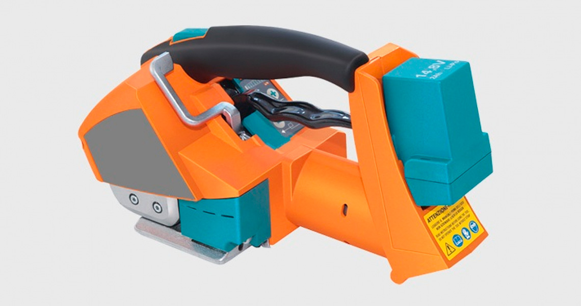 Flejadora de batería con fleje de poliéster modelo FSB- 13/16