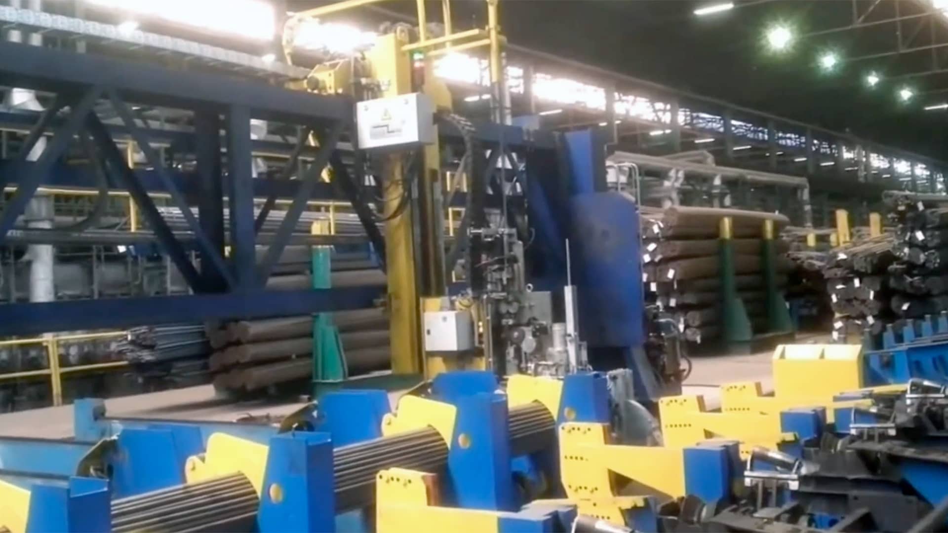 Línea de embalaje de SAIZAR para flejado de paquetes de tubos